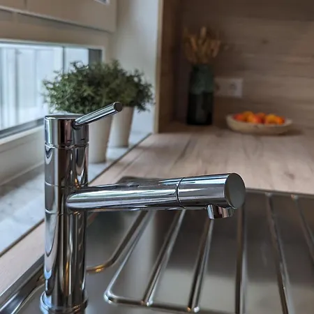 Moebliertes 3-zimmer Mit Balkon Daire *